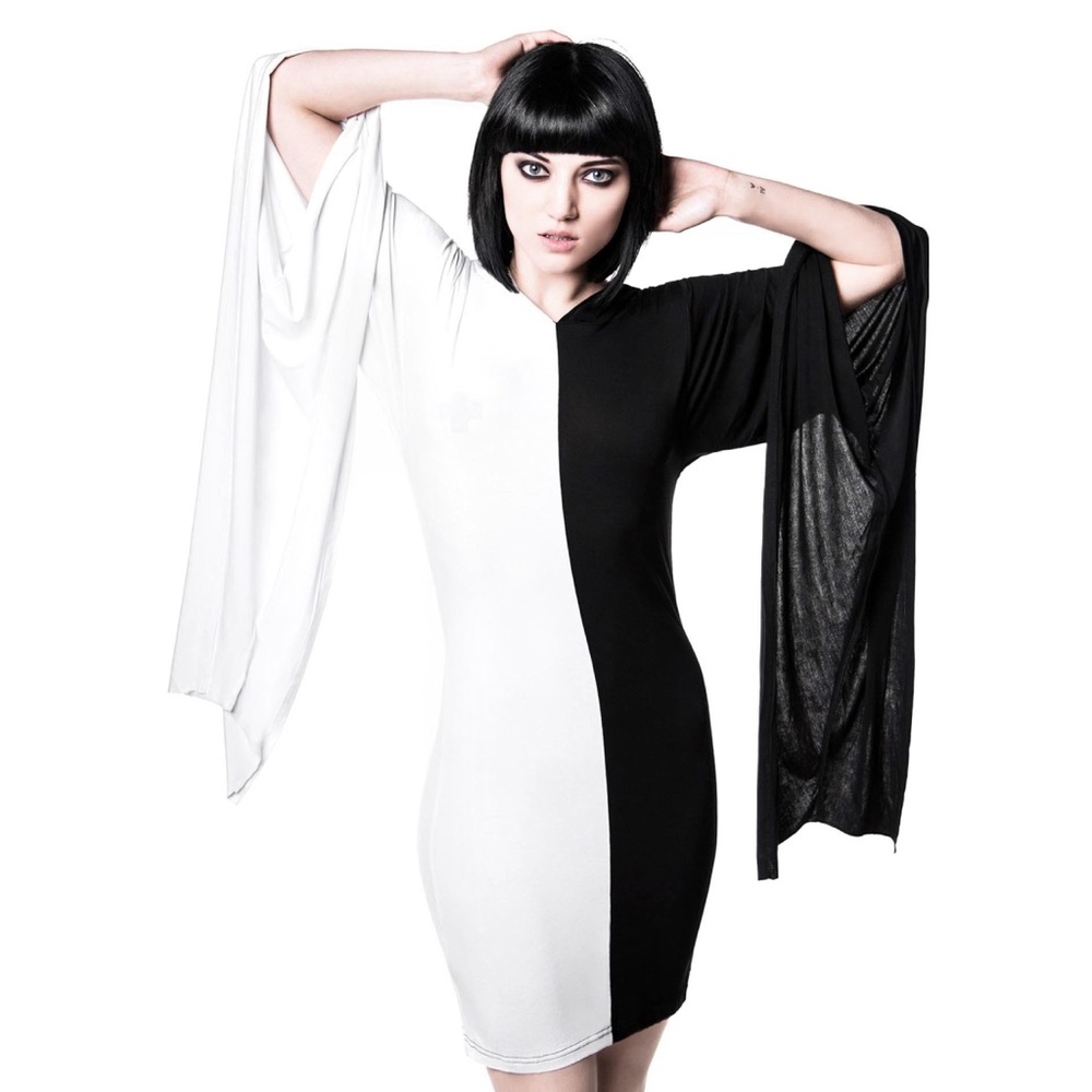 Killstar Hooded Jinx Dress Witch Sleeve - Medium